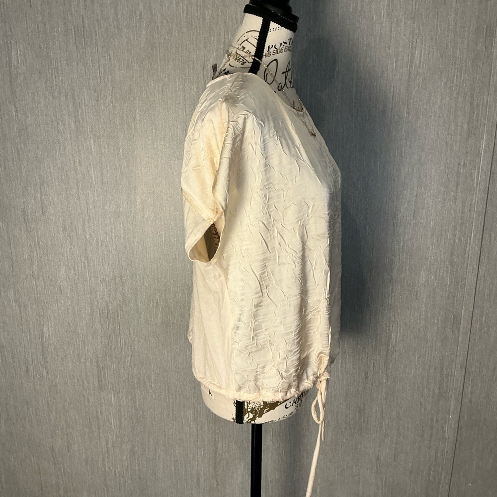 Worthington Cream Blouse with Drawstring Size Medium - Picture 3 of 9